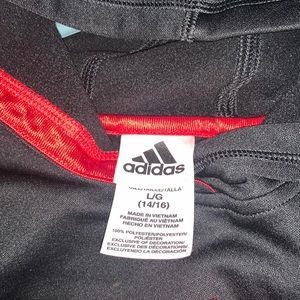 adidas pullover hoodie size L